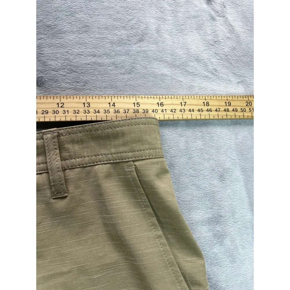 Vissla Hybrid Shorts Mens 31 Khaki Tan Upcycled Stretch Walkshorts‎ M2015FIN